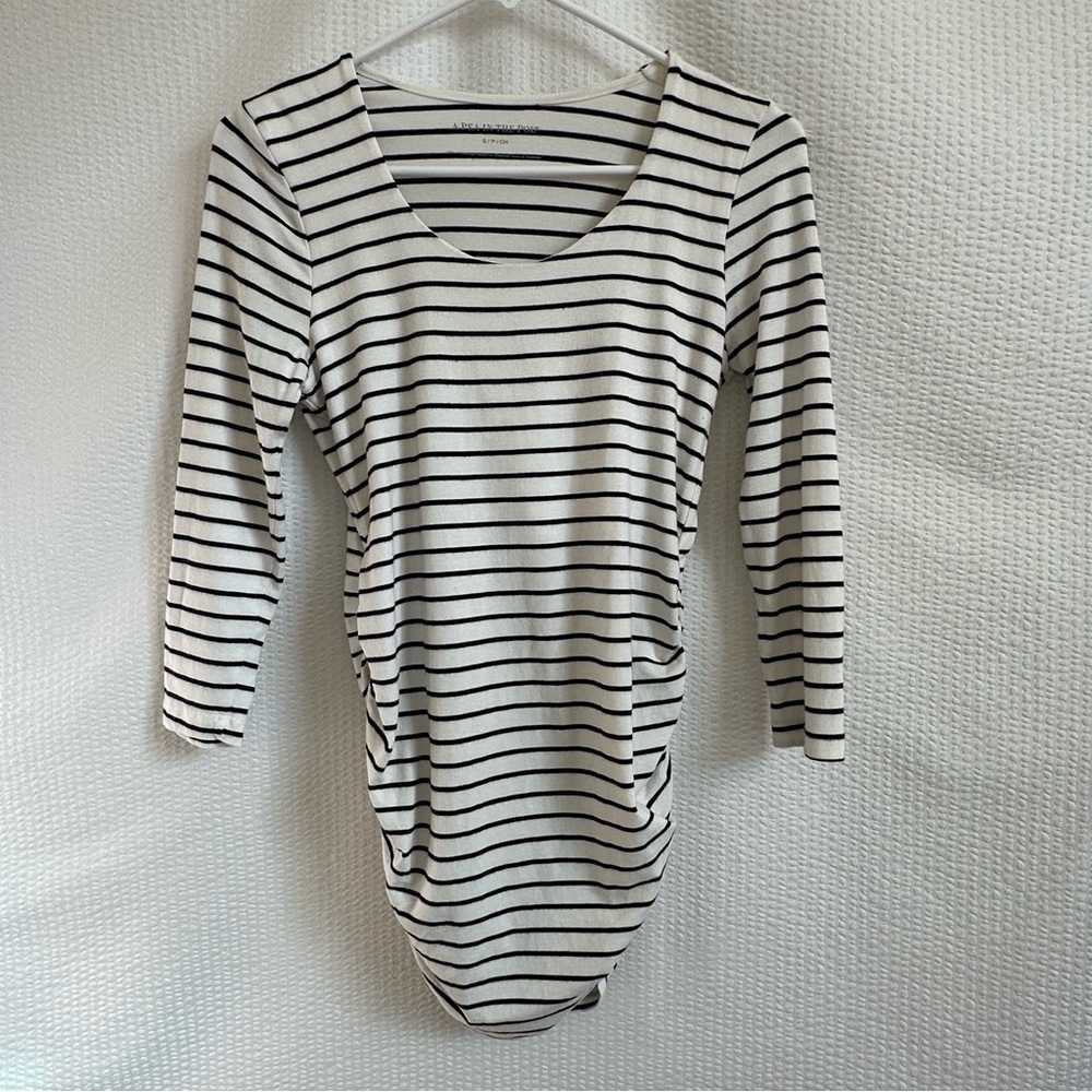 A PEA IN THE POD Maternity Striped Ruched Long Sleeve Top Black White Small